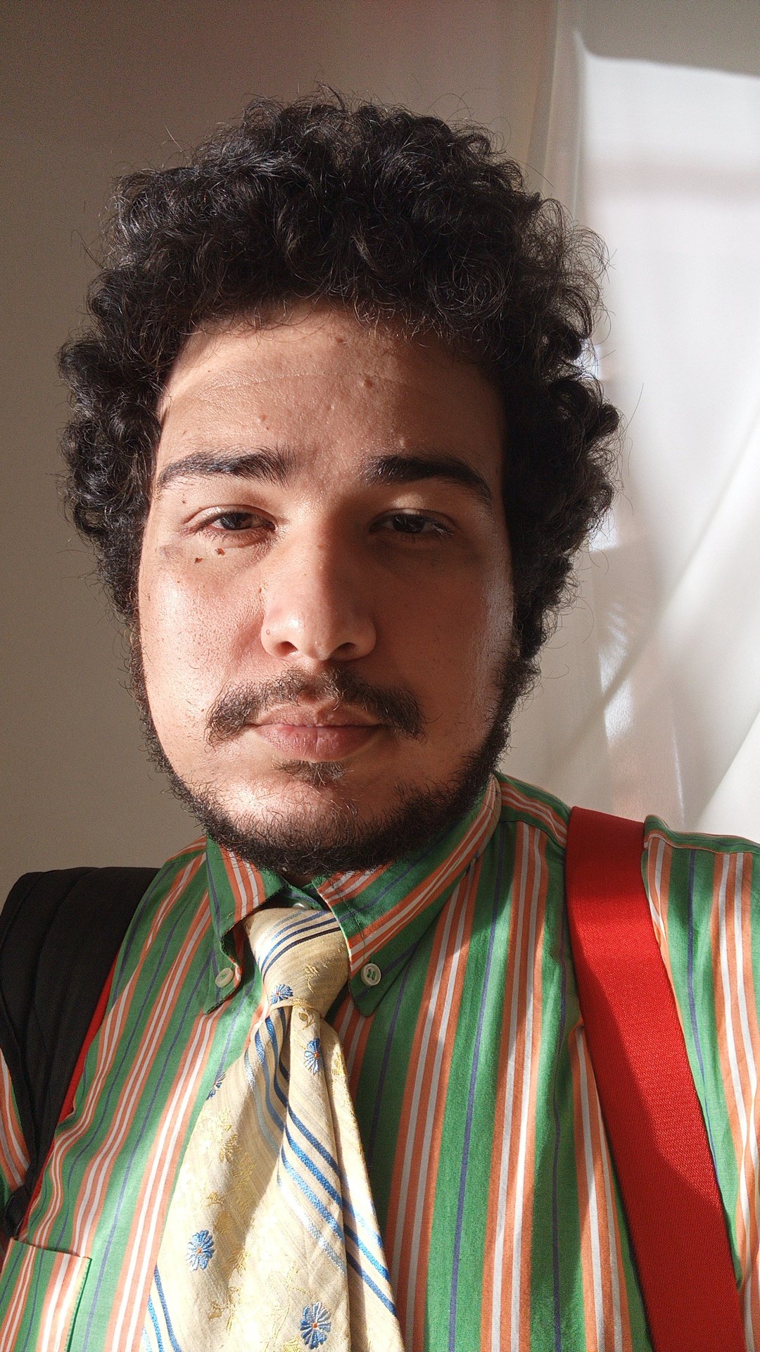 الصورة الرئيسية