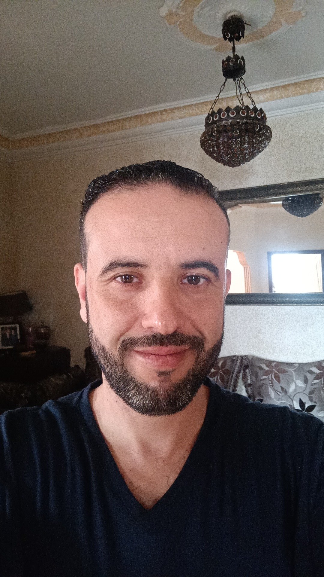 الصورة الرئيسية