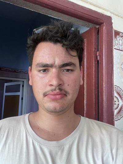 صورة الملف الشخصي لـ Younes B. — الرباط | Castizen