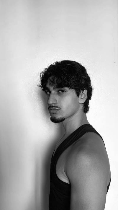 صورة الملف الشخصي لـ Younes C. — الدار البيضاء | Castizen