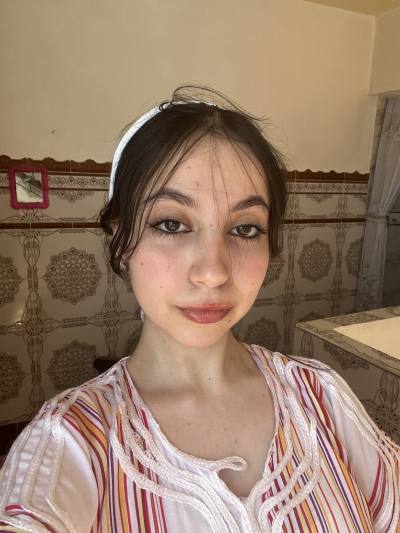 Profile photo of Ghizlan B. — Tangier | Castizen