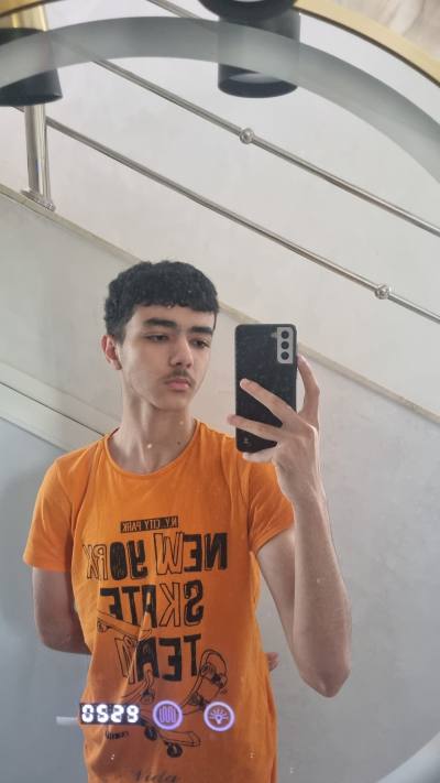 Profile photo of Adam E. — Marrakech | Castizen